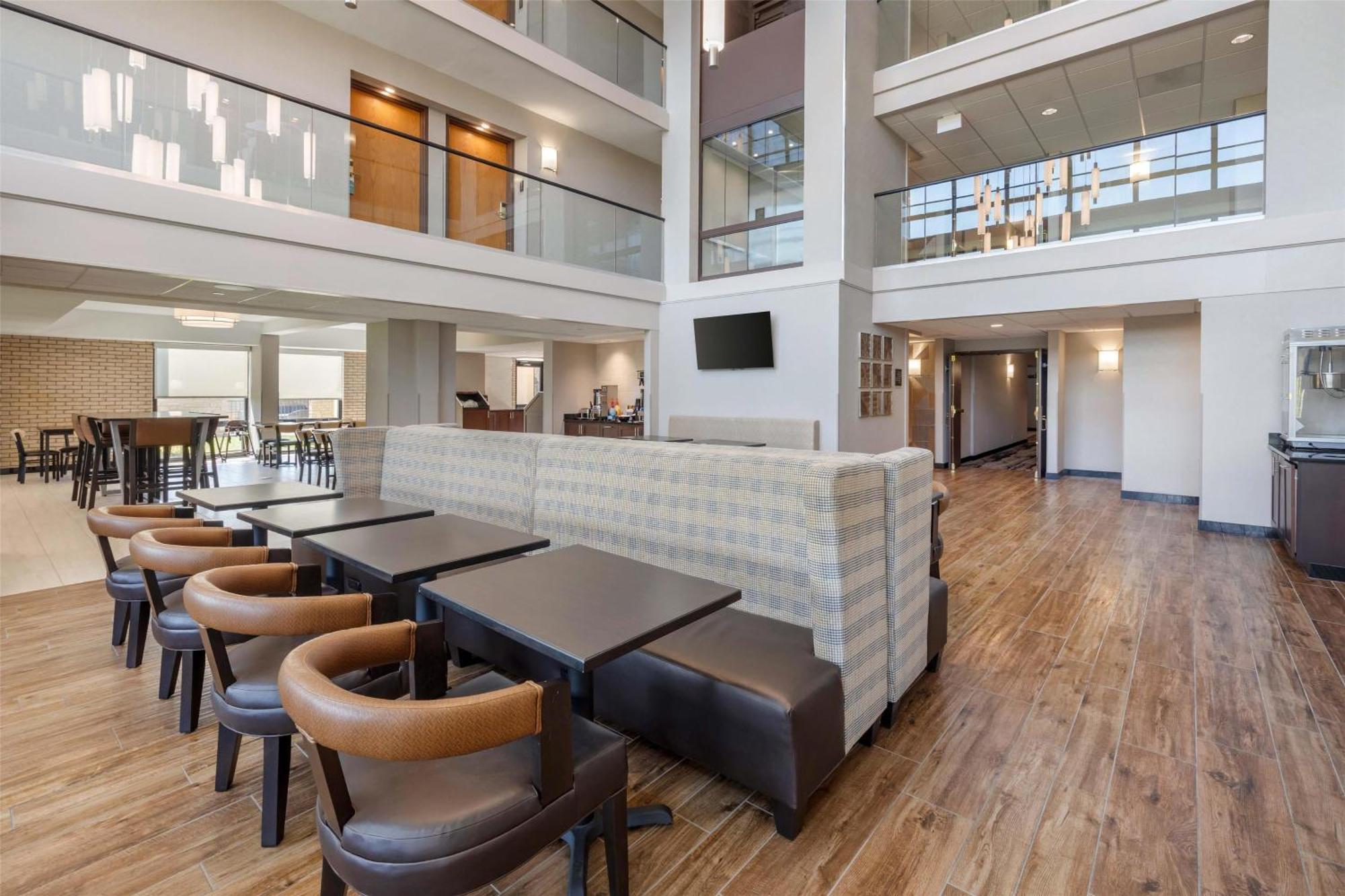 Drury Inn & Suites Paducah Bagian luar foto