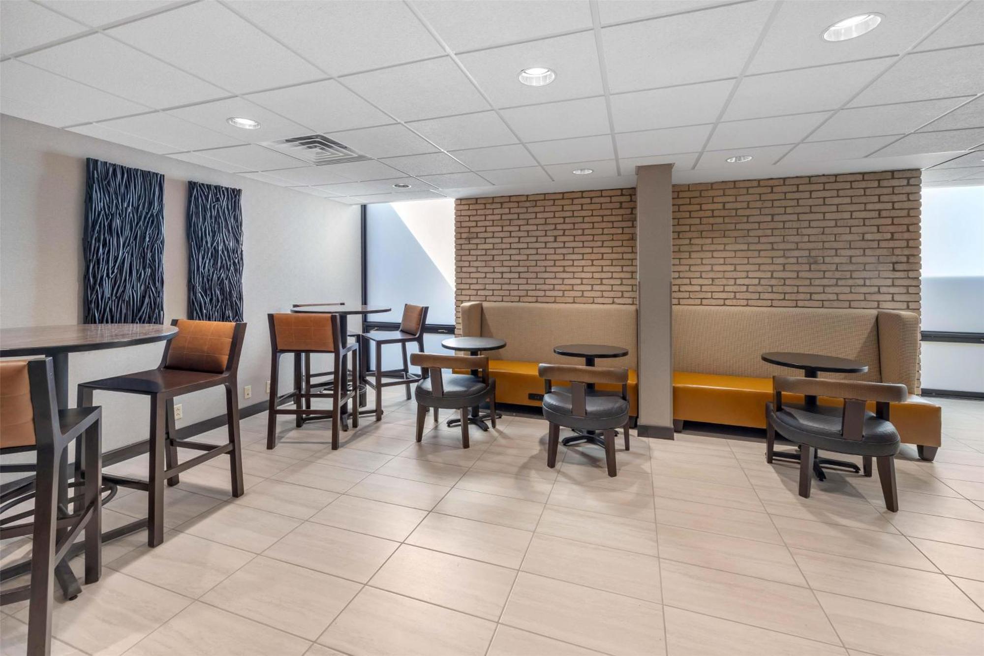 Drury Inn & Suites Paducah Bagian luar foto