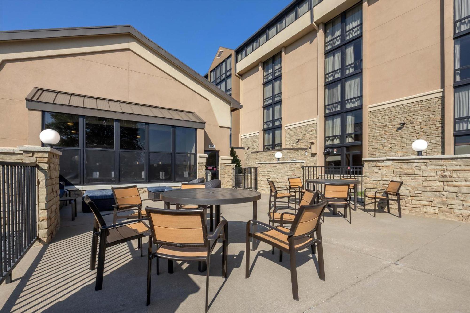 Drury Inn & Suites Paducah Bagian luar foto
