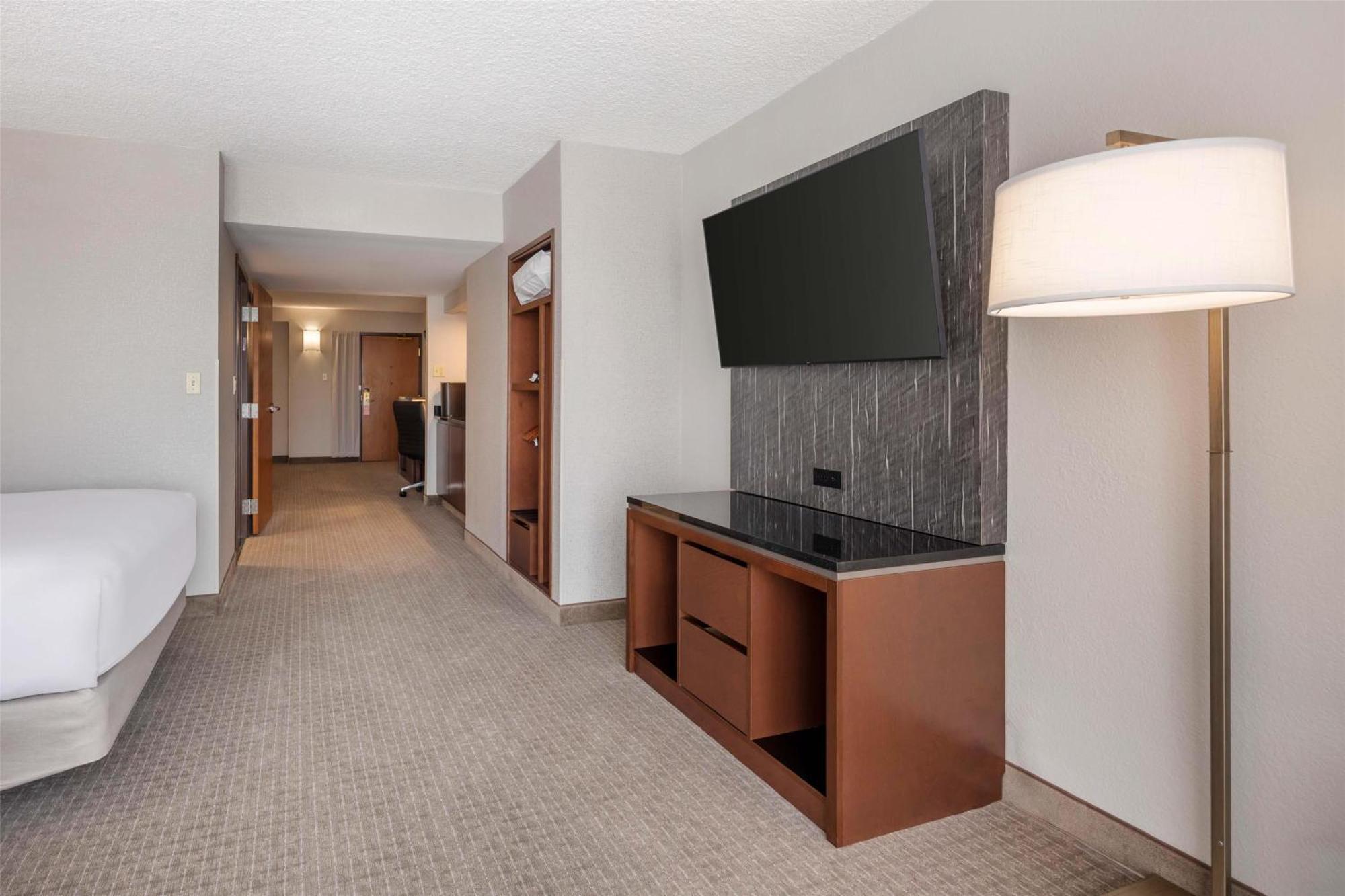 Drury Inn & Suites Paducah Bagian luar foto