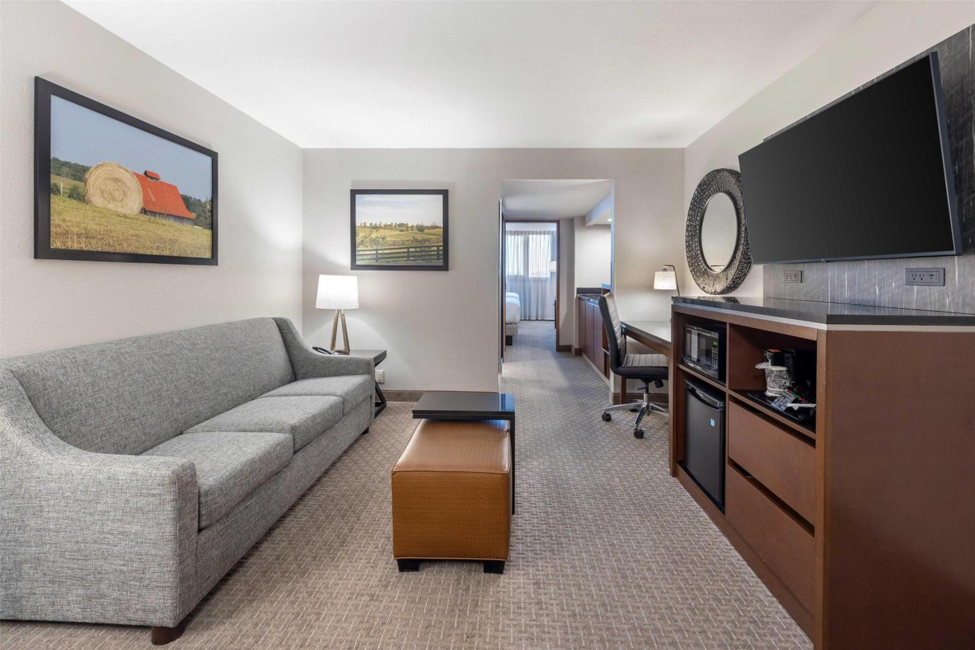 Drury Inn & Suites Paducah Bagian luar foto