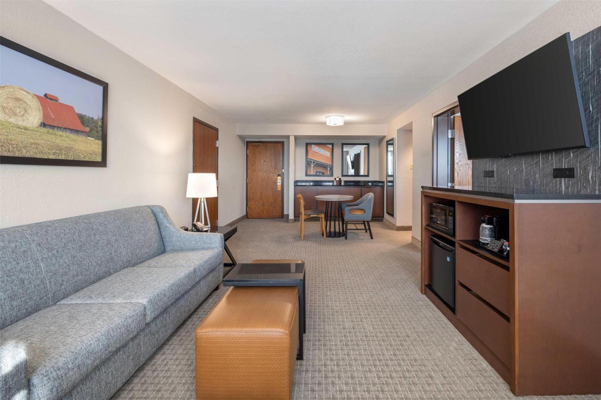 Drury Inn & Suites Paducah Bagian luar foto