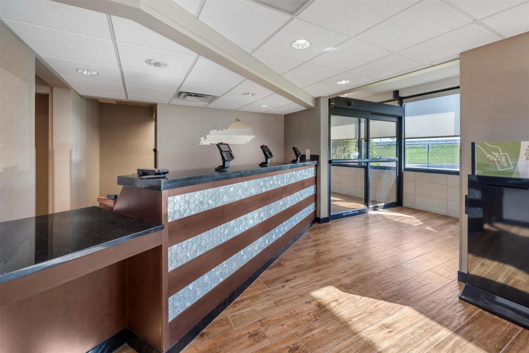 Drury Inn & Suites Paducah Bagian luar foto